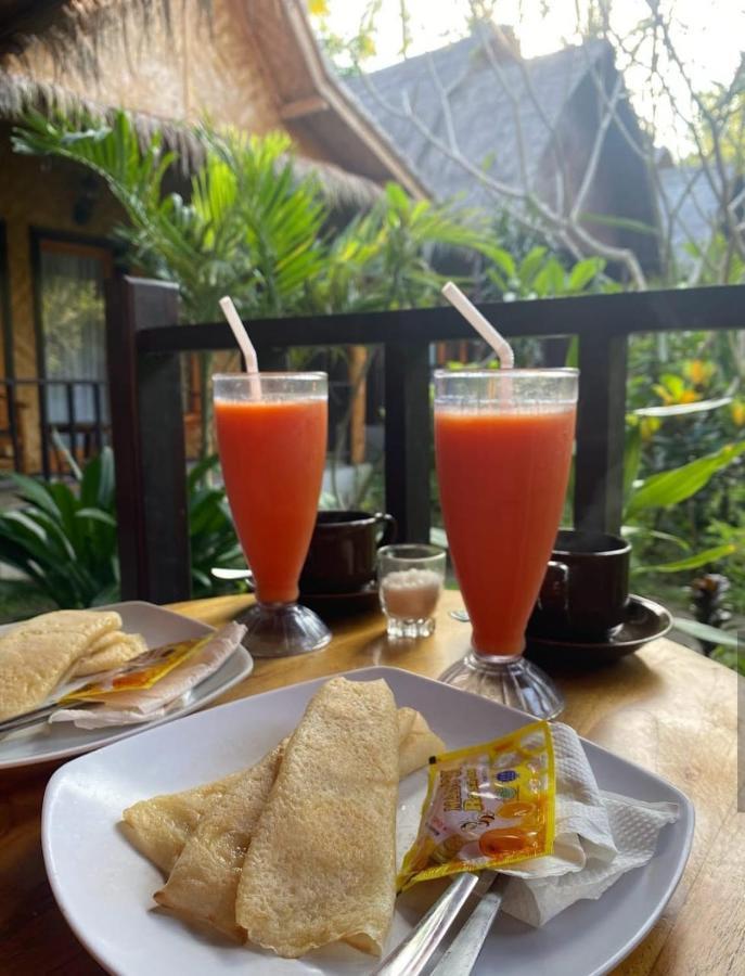 Kubu Artha Bungalow Nusa Penida Ped Exterior foto