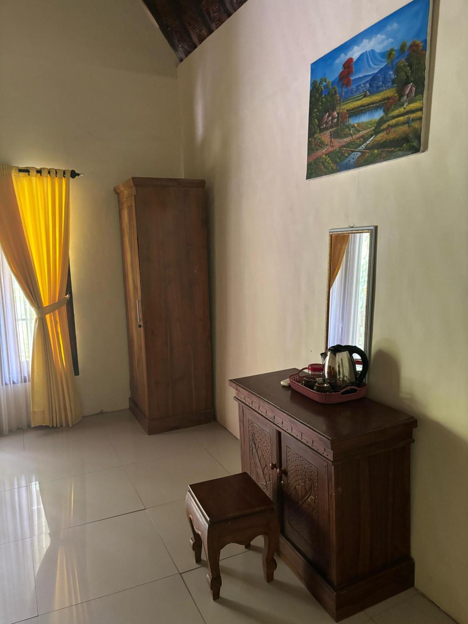 Kubu Artha Bungalow Nusa Penida Ped Exterior foto