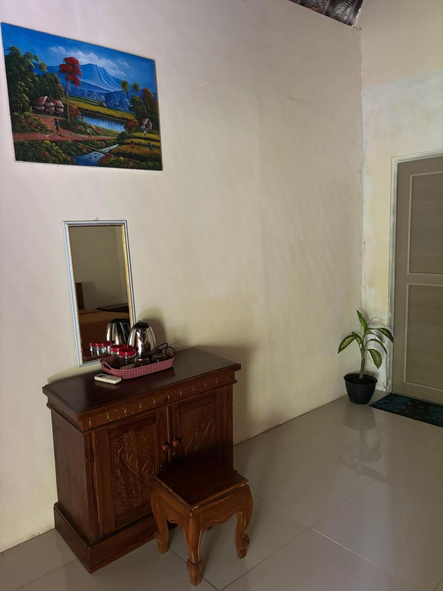 Kubu Artha Bungalow Nusa Penida Ped Exterior foto
