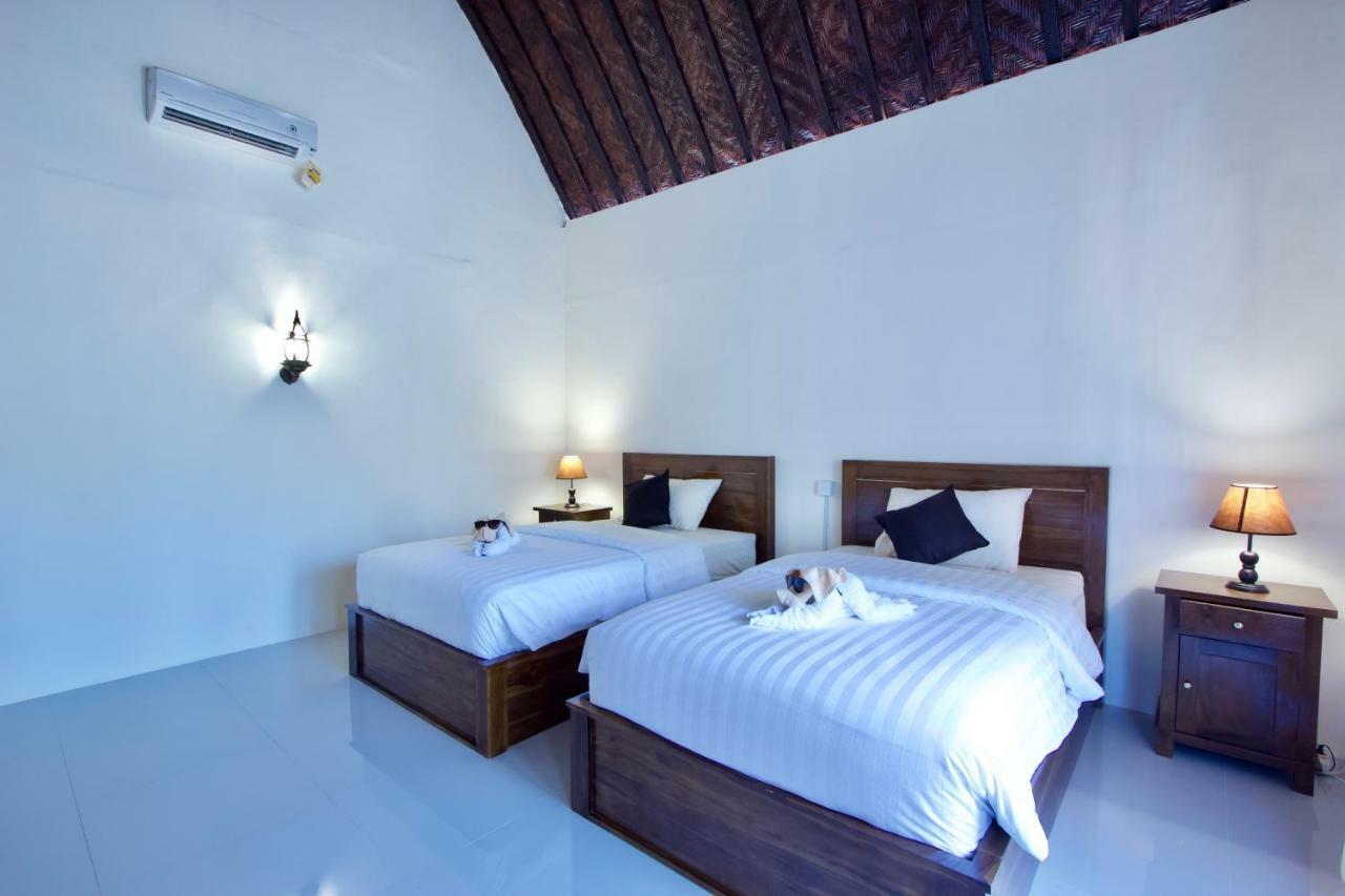 Kubu Artha Bungalow Nusa Penida Ped Exterior foto